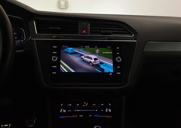 Volkswagen Tiguan cena 124999 przebieg: 108000, rok produkcji 2022 z Gdańsk małe 781